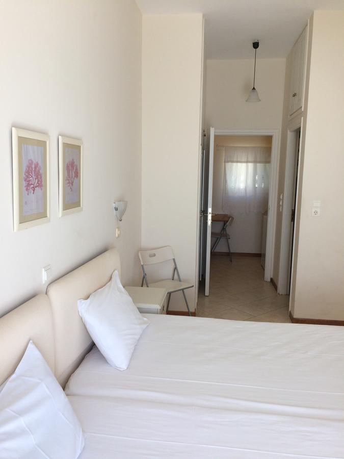 Les Sirenes Kardamili Hotel Exterior photo